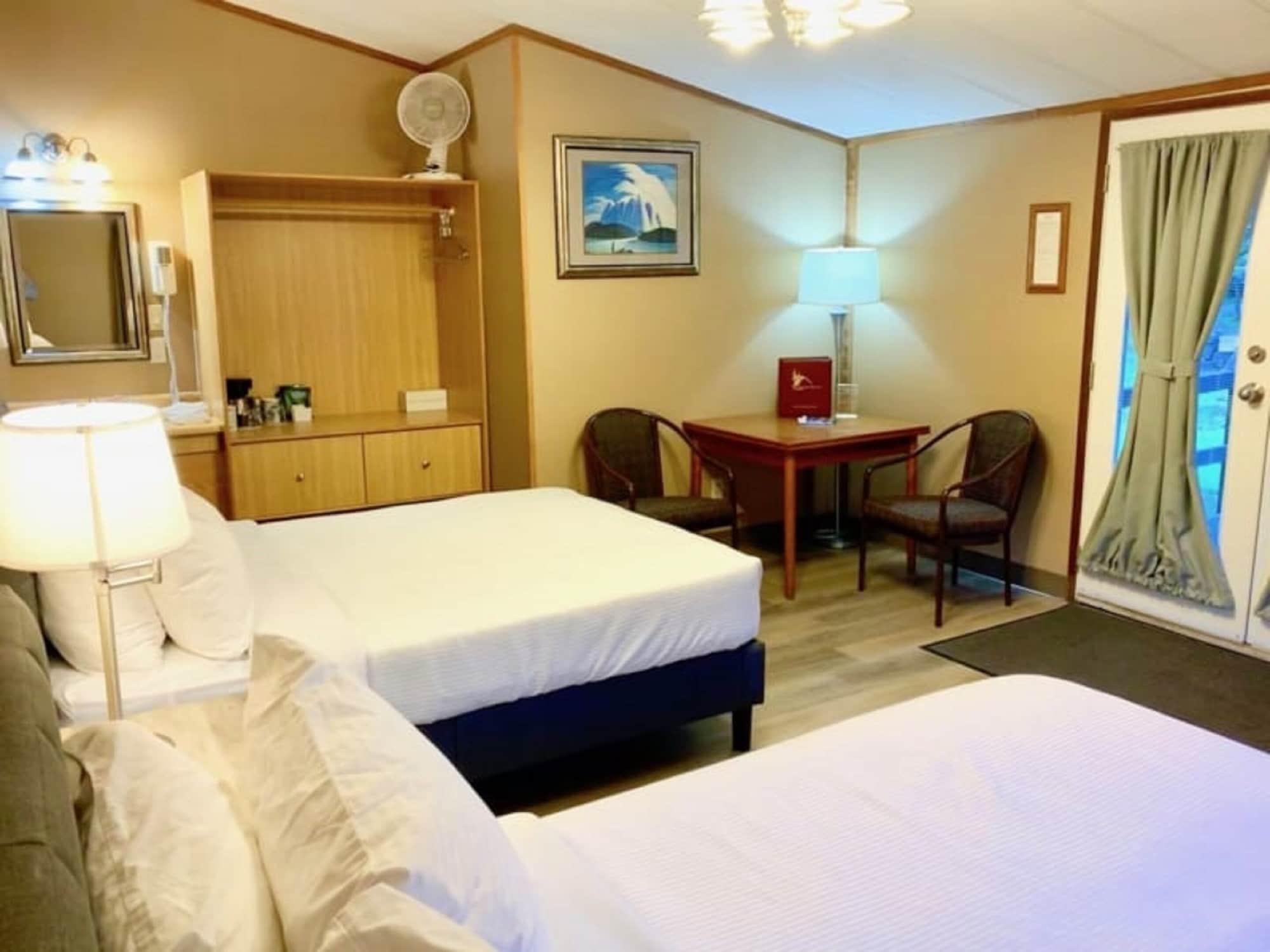 Sunwapta Falls Rocky Mountain Lodge 재스퍼 외부 사진
