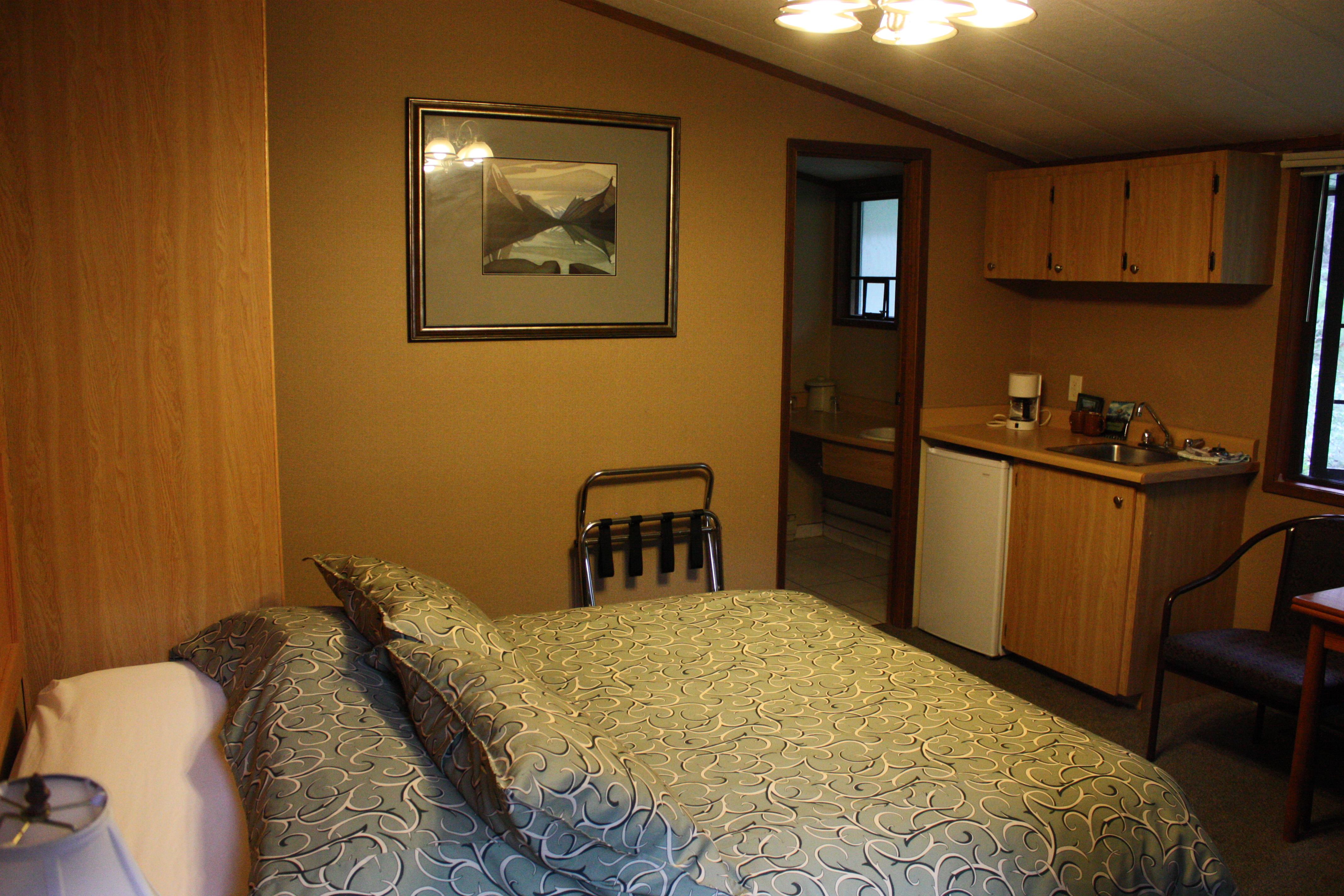 Sunwapta Falls Rocky Mountain Lodge 재스퍼 외부 사진