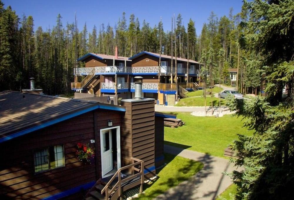 Sunwapta Falls Rocky Mountain Lodge 재스퍼 외부 사진
